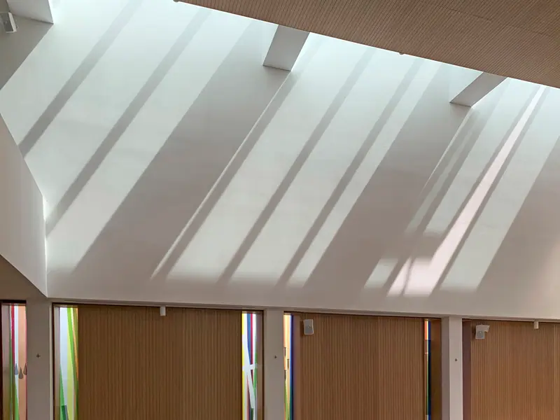 Architekturgebundene Glasinstallation in Montigny